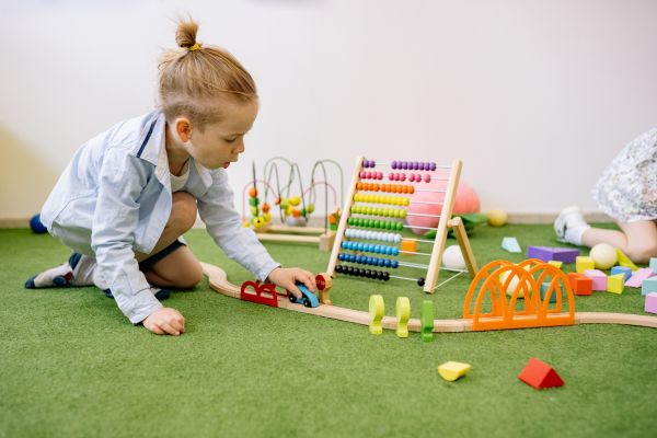 Jeux et jouets d'imitation : différents types, avantages pour le développement des enfants